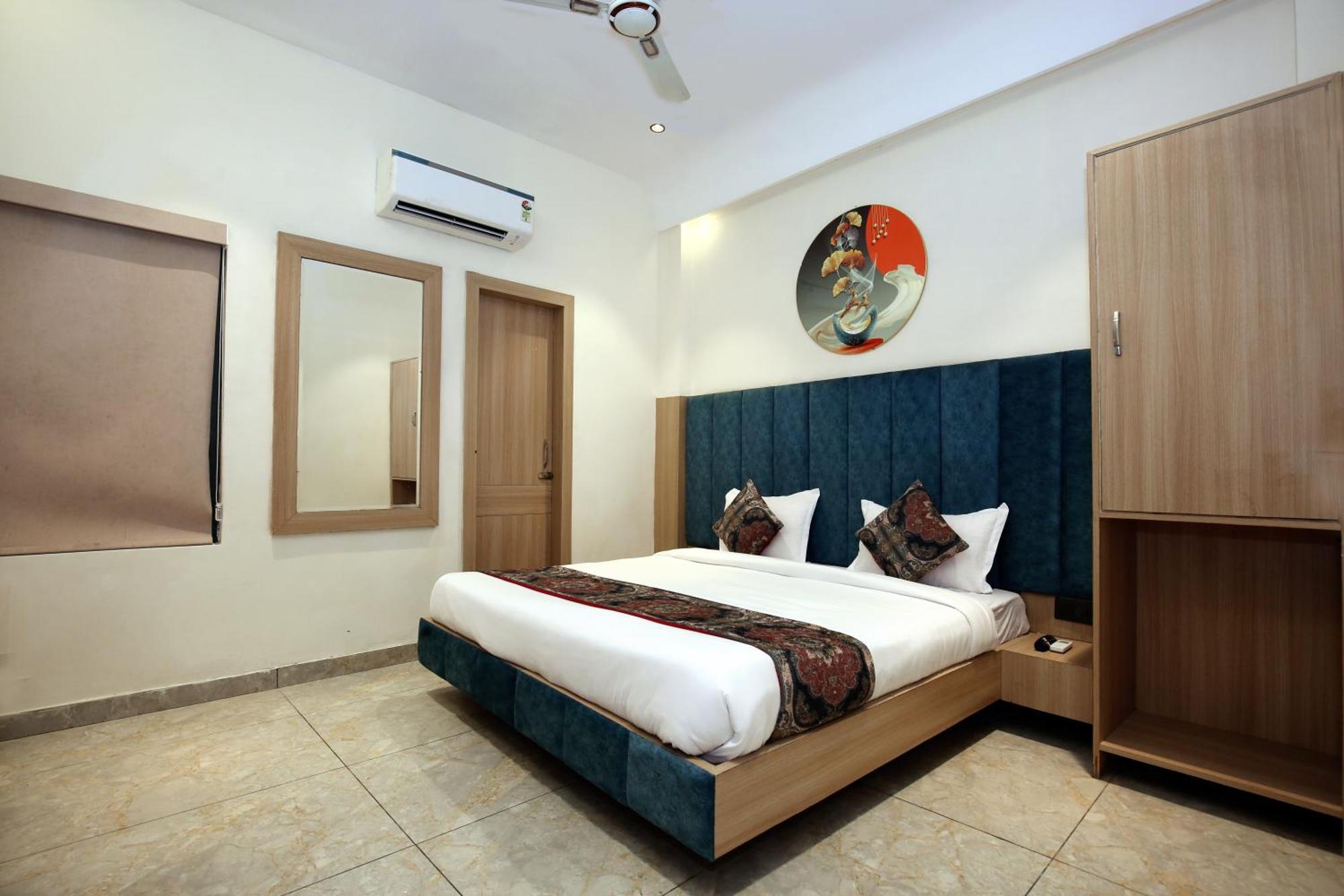 Park Plaza Near Golden Temple 3*